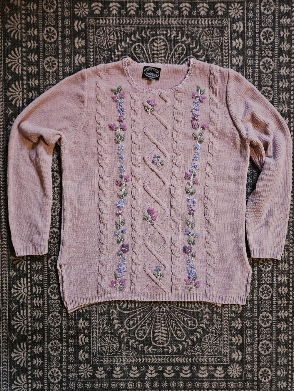 Floral Cable-Knit Vintage Women's Sweater